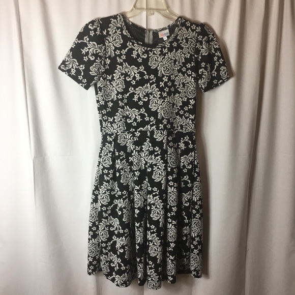 LuLaRoe Dresses & Skirts - 🔥LULAROE AMELIA DRESS🔥..PRICE DROP!!!